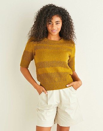LACE PANELLED TOP IN SIRDAR COUNTRY CLASSIC 4 PLY - Click to Enlarge