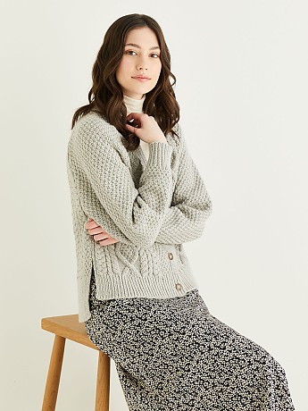 CABLE STEPPED HEM CARDIGAN IN HAYFIELD BONUS ARAN WITH WOOL - Click to Enlarge