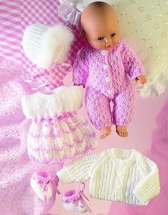 DOLL'S OUTFIT & ACCESSORIES IN HAYFIELD BONUS DK - Click to Enlarge